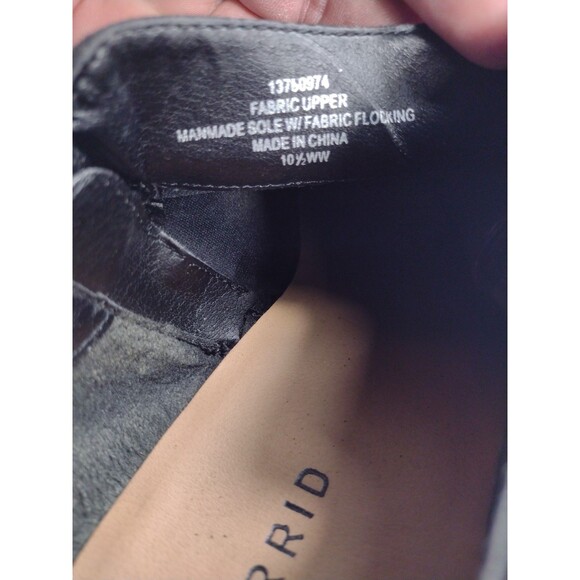 Torrid Black Faux Suede Side Dip / Zip Heel Ankle Booties Boots, Womens 10 .5 WW - Picture 12 of 15